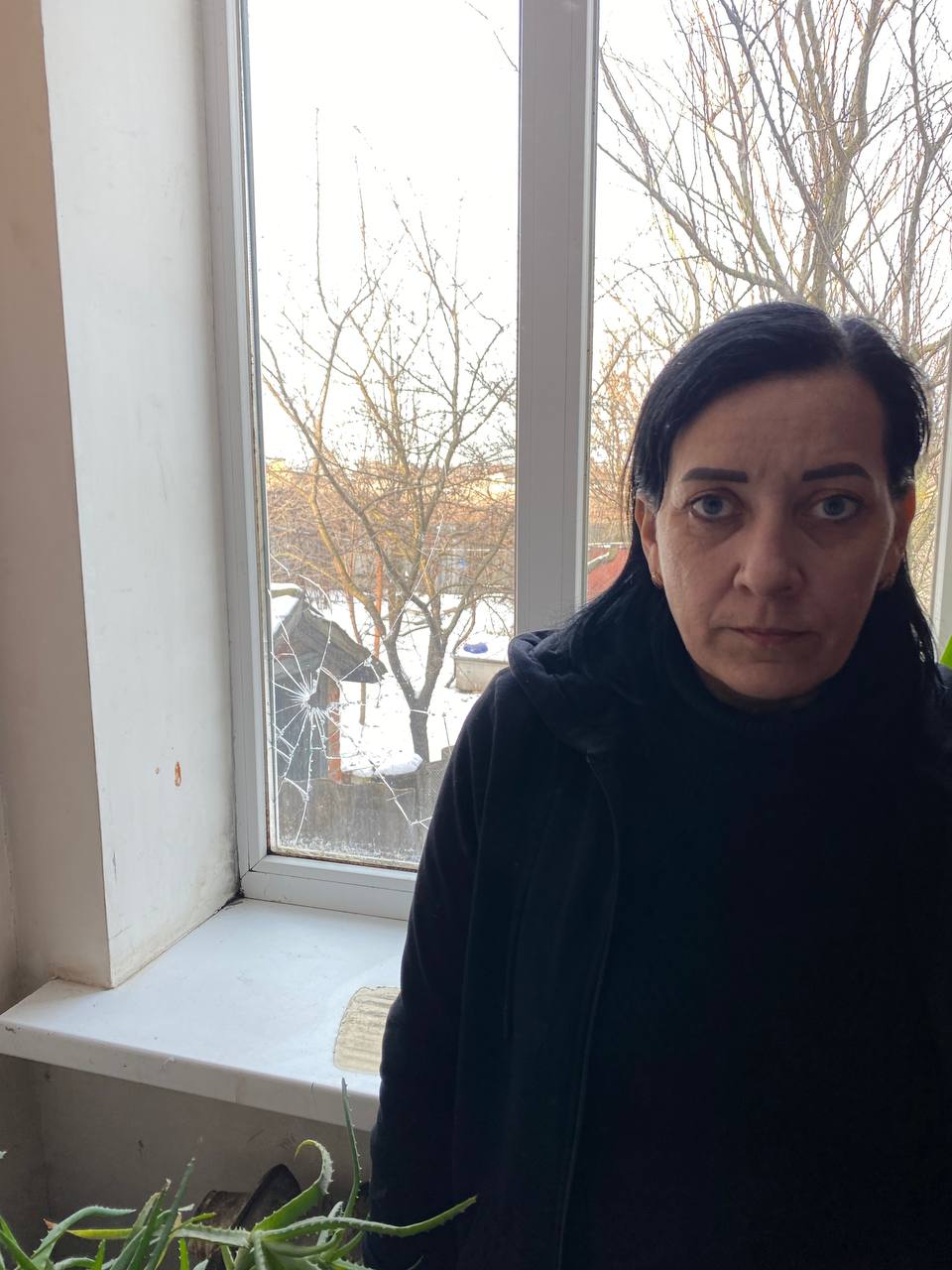 Багатодітна родина з Миропілля продовжує жити в пошкодженому будинку