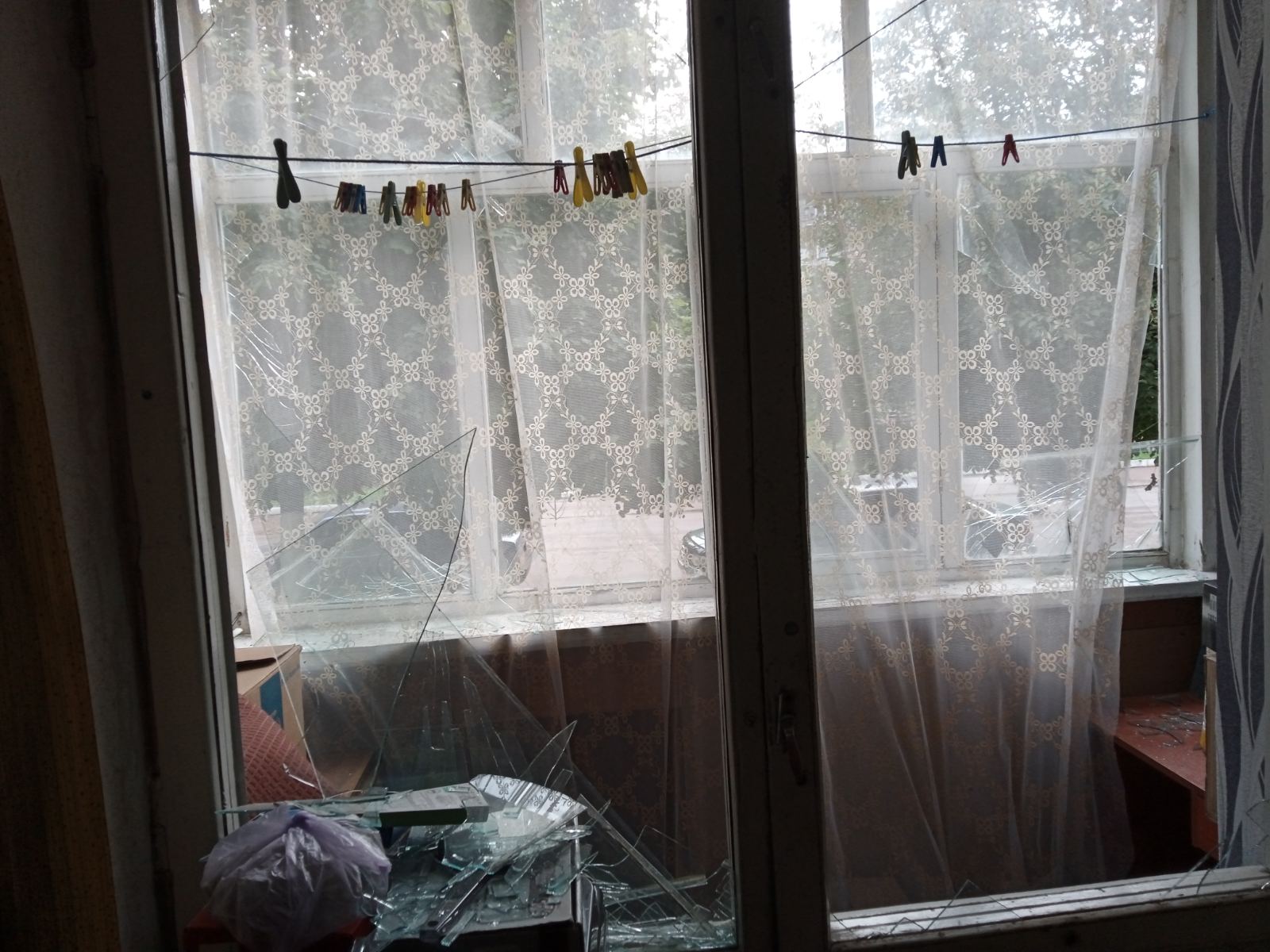 Вибило вікна родині з Середино-Буди