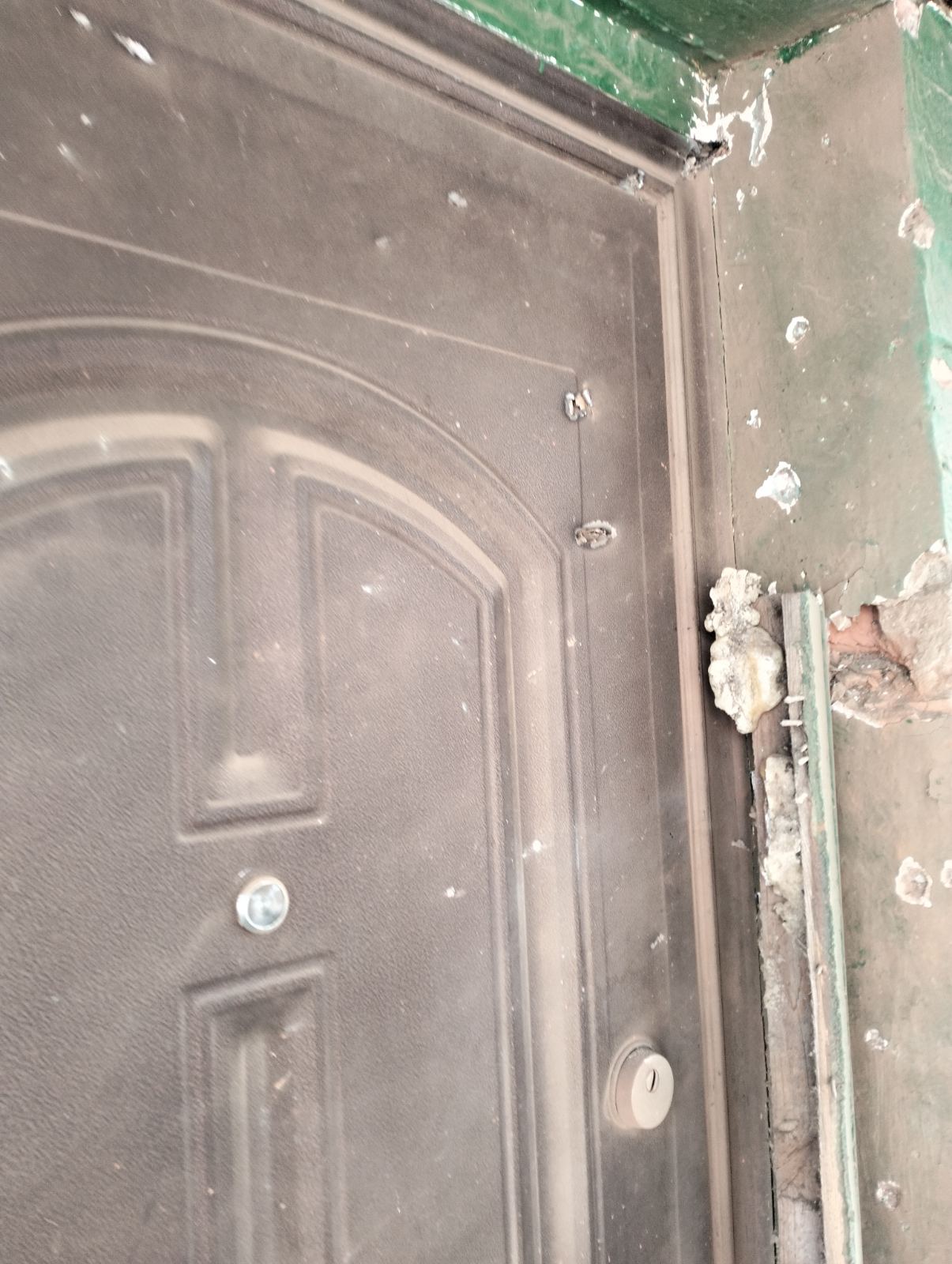 Чоловіку з Сумщини було пошкоджено 23 вікна