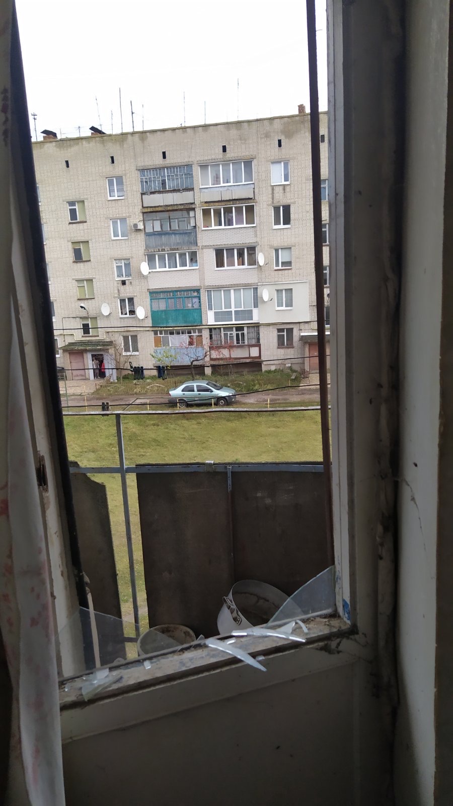 Квартира молодої підприємиці залишилась без вікон