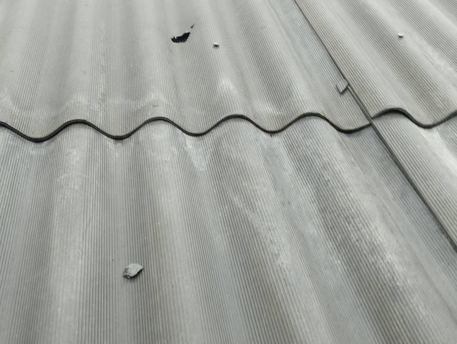 Пенсіонер з інвалідністю потребує допомоги