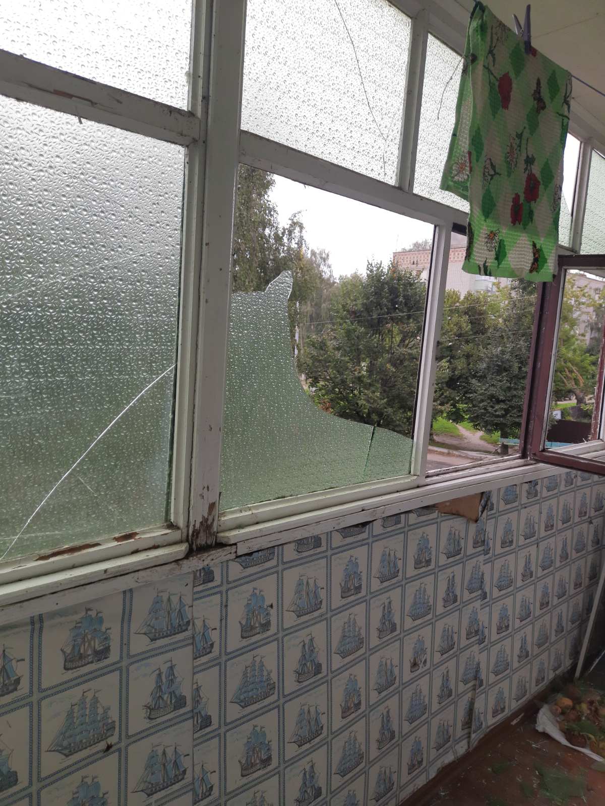 Пошкоджено 16 вікон. Результат обстрілу Сумщини