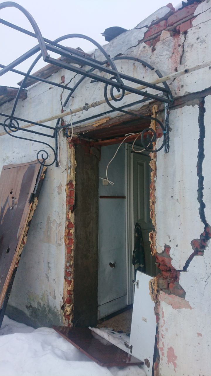 Розірваний снаряд у подвір'ї пенсіонерки з Сумщини, є загиблі