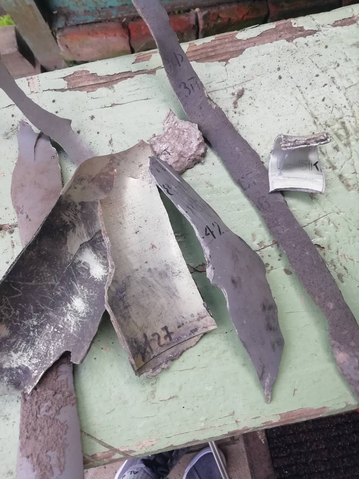 В будинку родини з Середино-Буди пошкоджені вікна