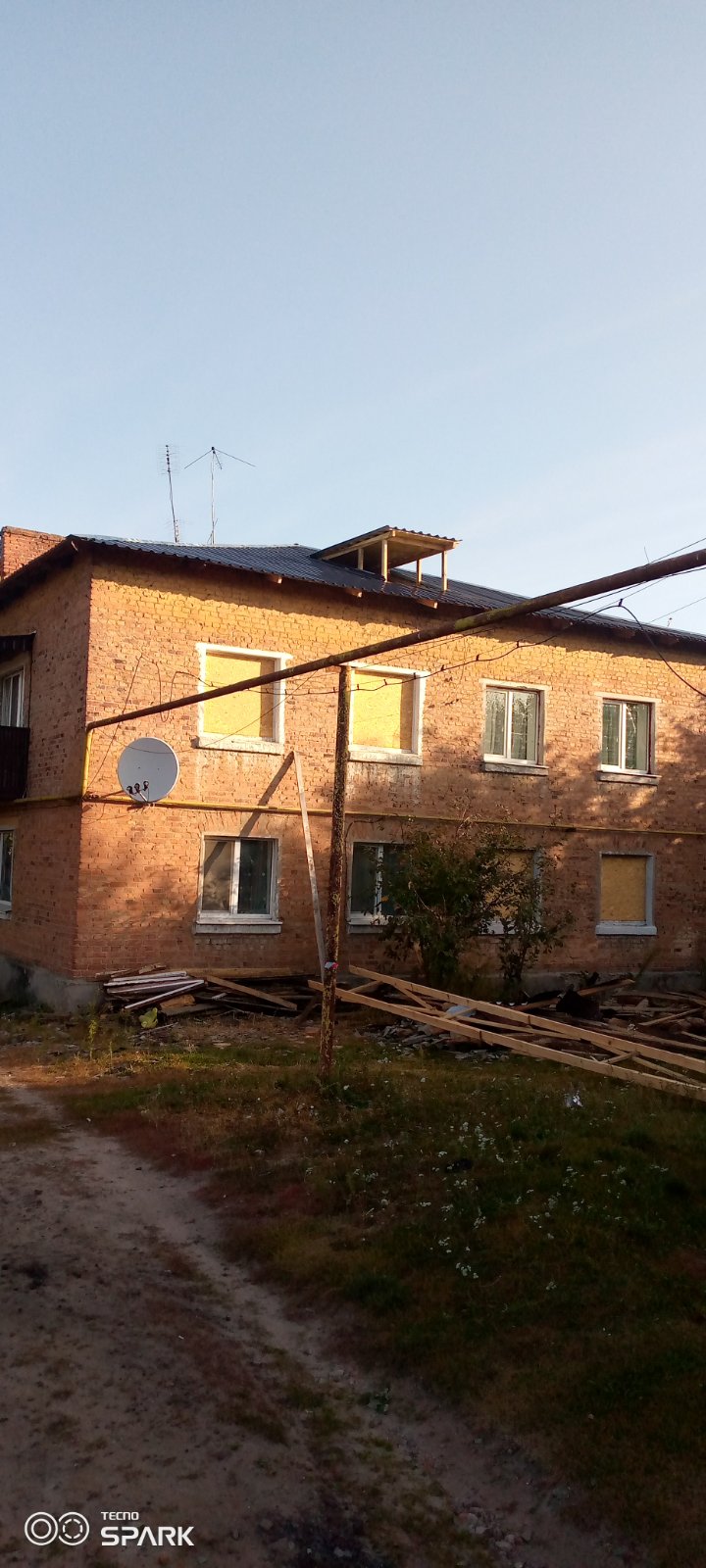 85-річний чоловік просить допомоги по заміні вікон