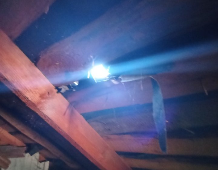 Пенсіонерка із Середино-Буди просить допомоги у відновленні будинку