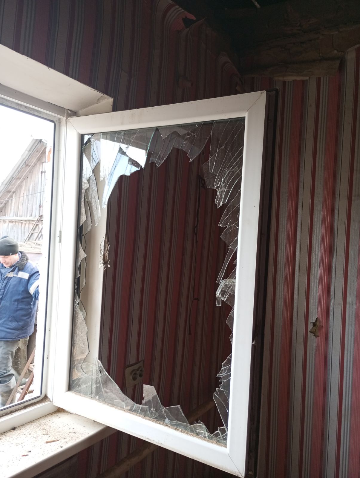 Жінці з Хотінської громади, яка доглядає за недієздатним батьком, потрібна допомога