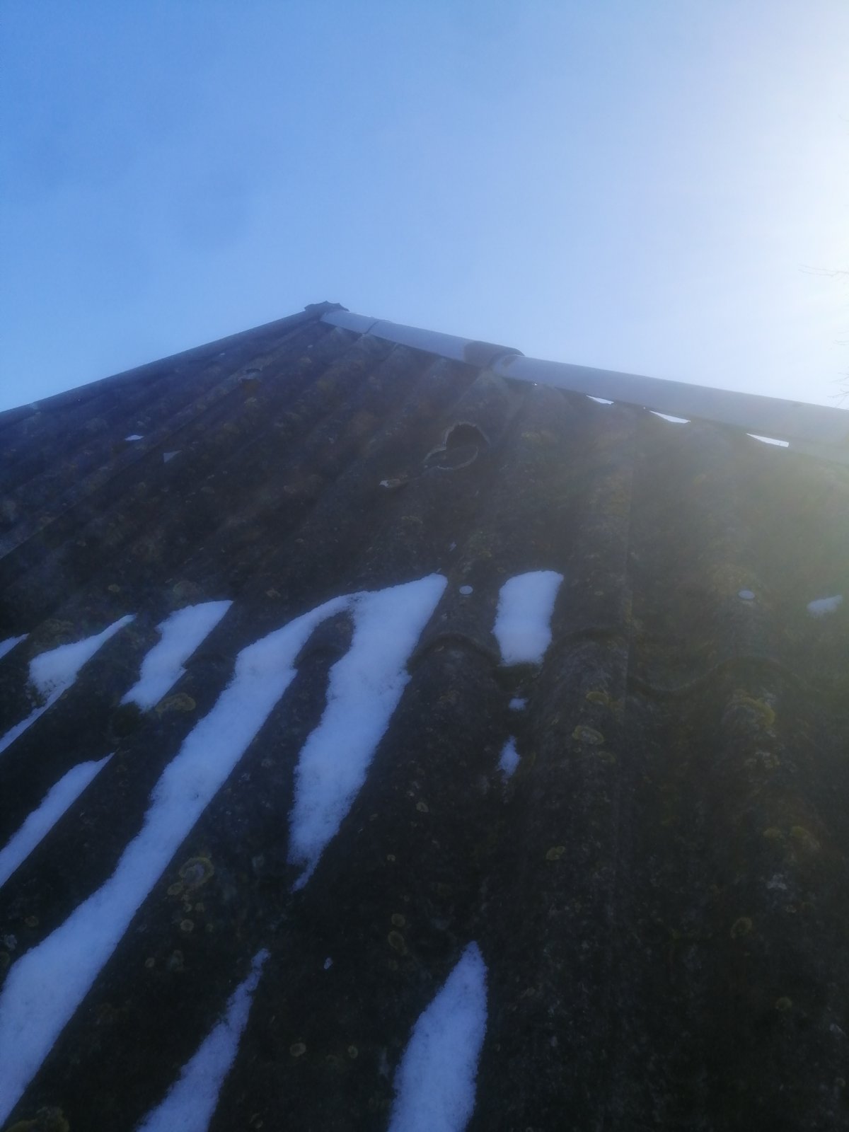 Пенсіонерці з Миропілля потрібна допомога у відновленні будинку