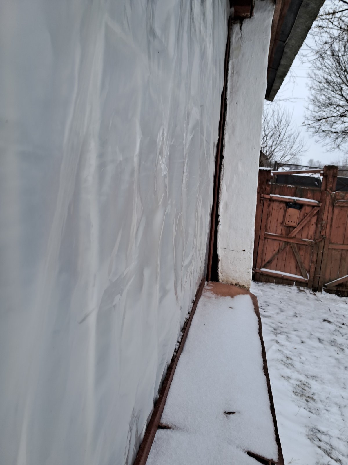 Ворожа ракета розірвалася прямо над нею: мати-одиначка просить допомоги