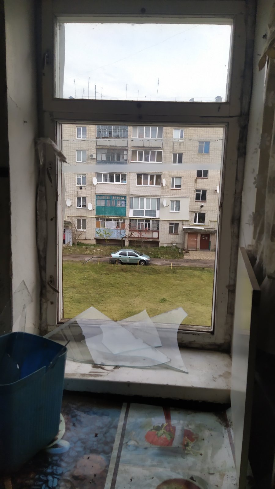 Квартира молодої підприємиці залишилась без вікон