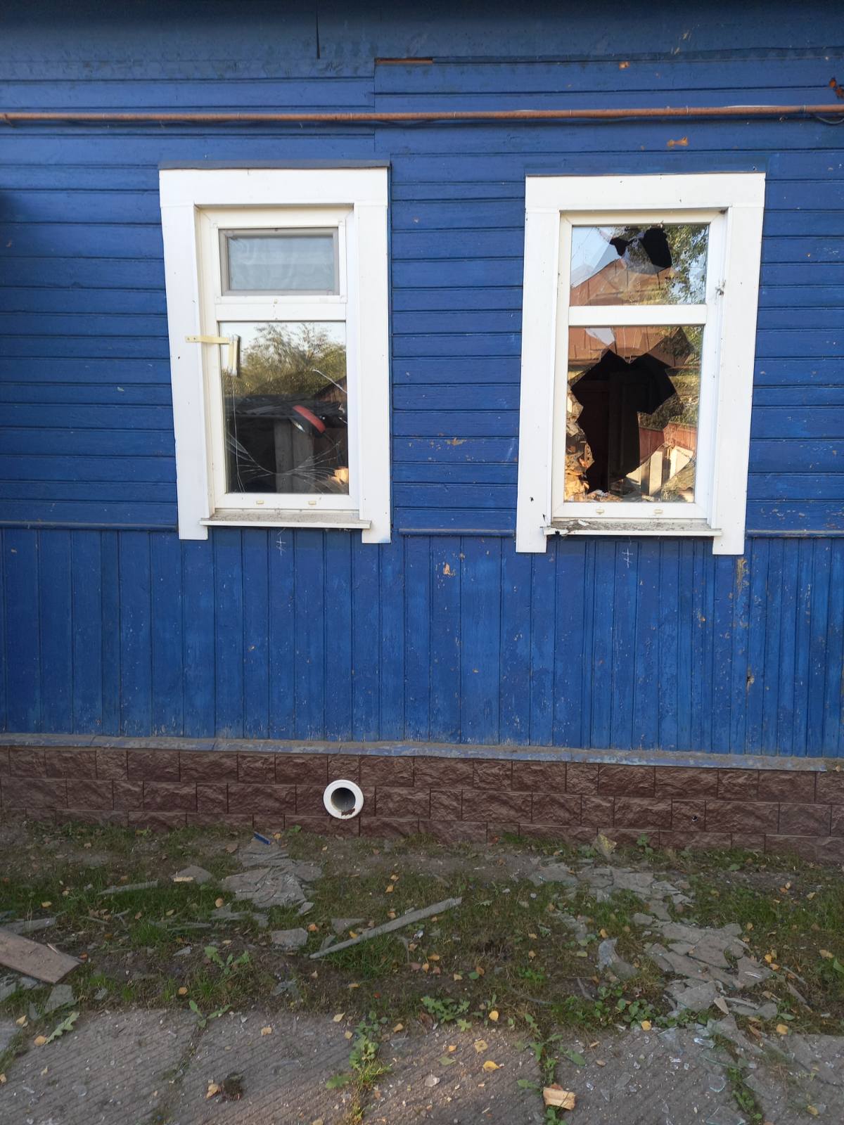 Мешканець Середина-Буди залишився в домі без вікон