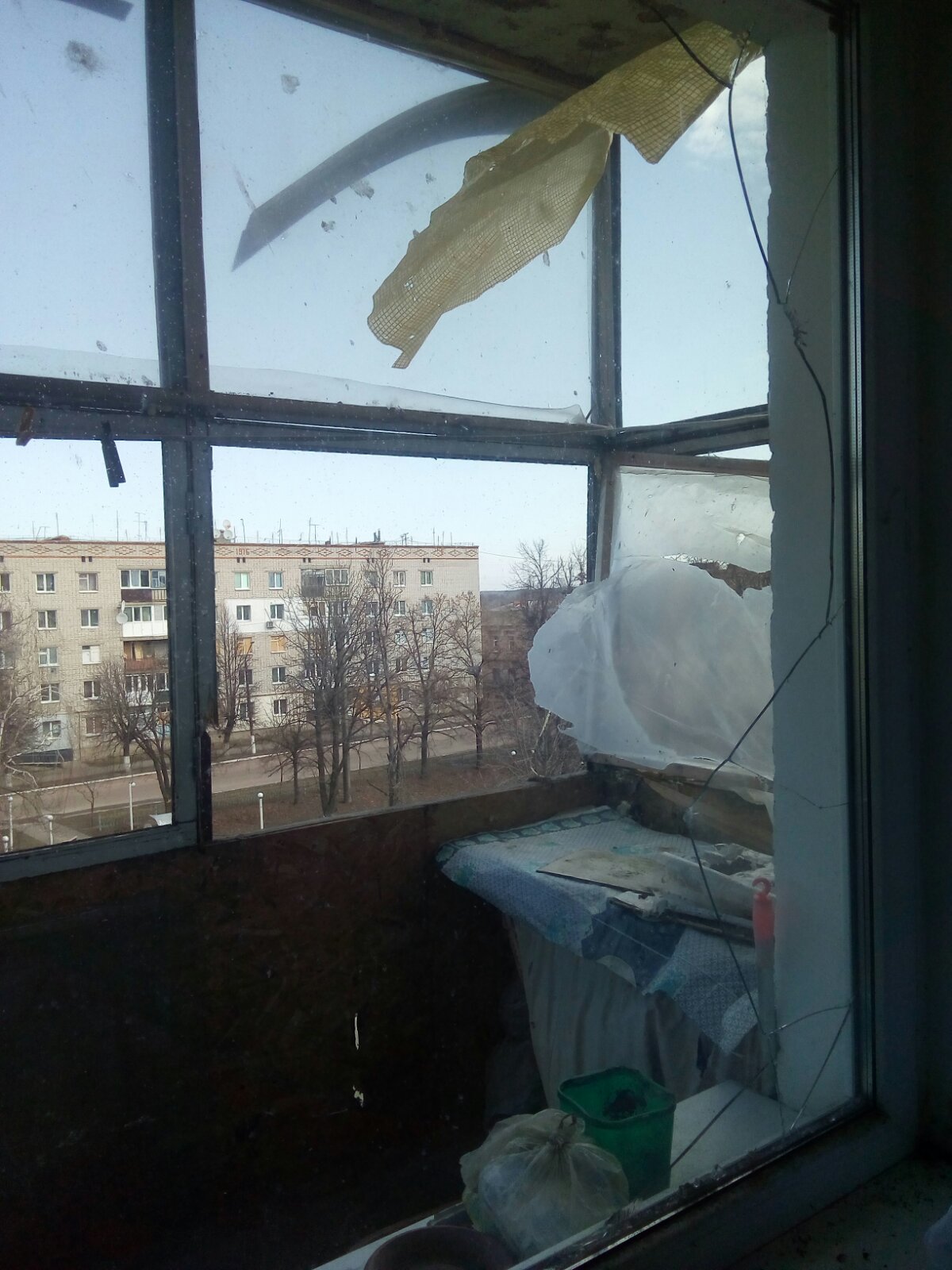 Квартира 87-річної пенсіонерки залишилась без вікон