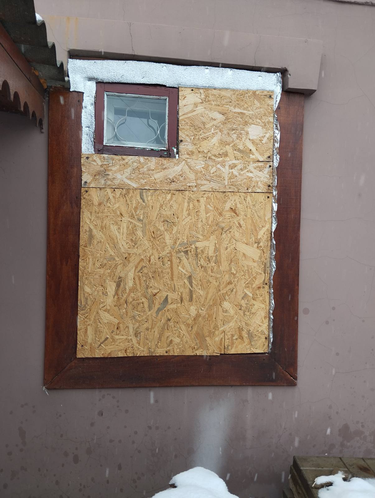 Будинок родини з Донеччини потрапляв під обстріл 3 рази