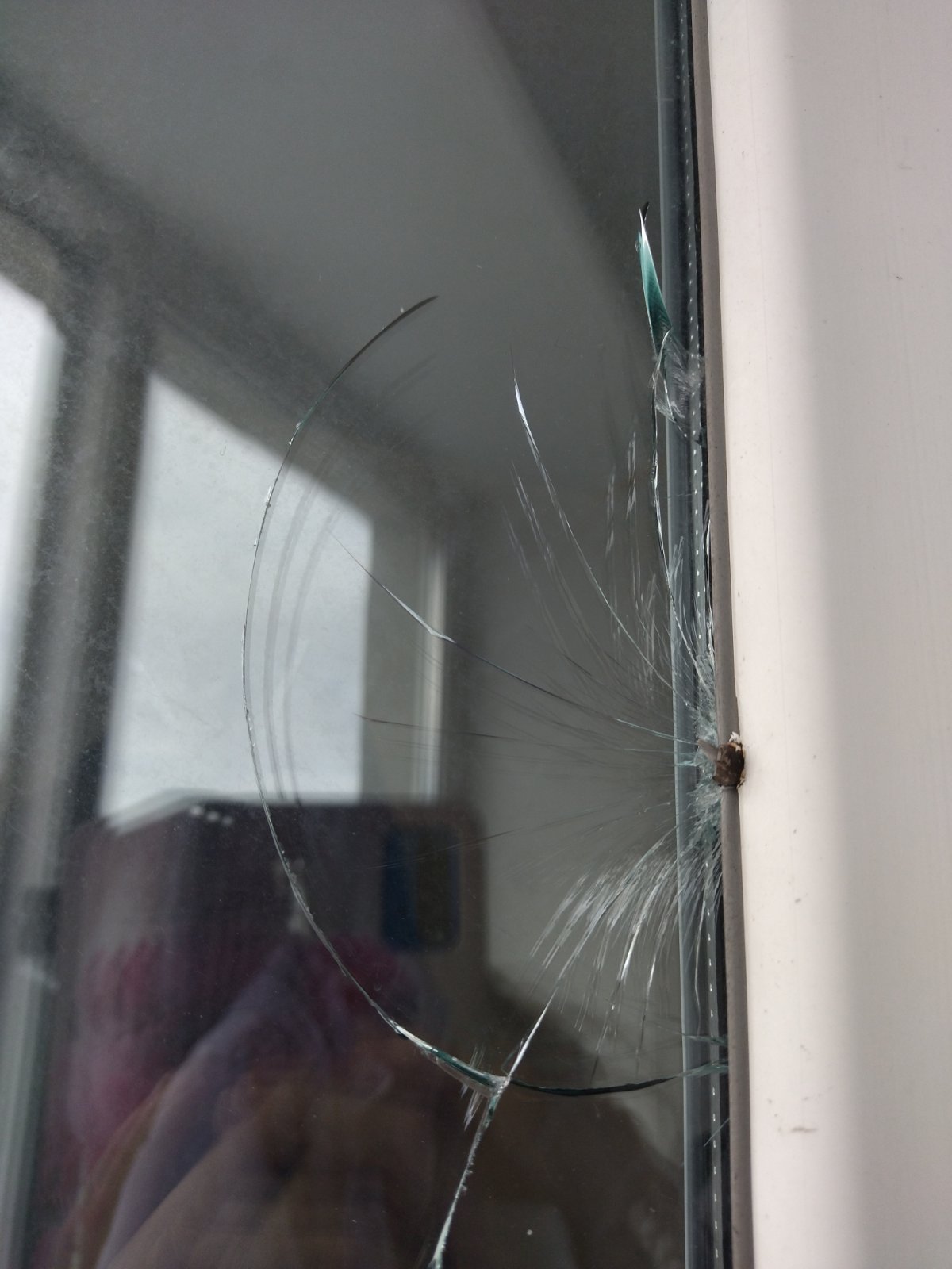 Фельдшер із Середино-Буди потребує допомоги по заміні вікон