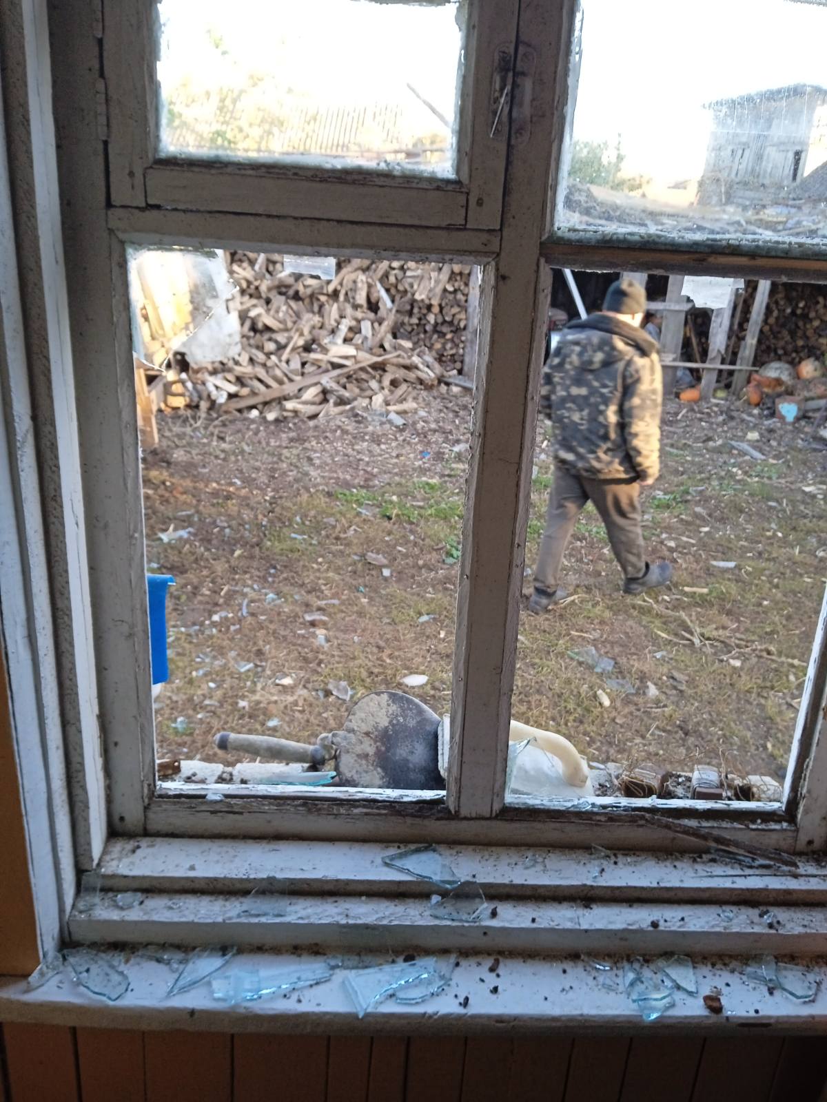 Обстріл Зноб-Новгородського зруйнував  здоров’я господаря та житло родини