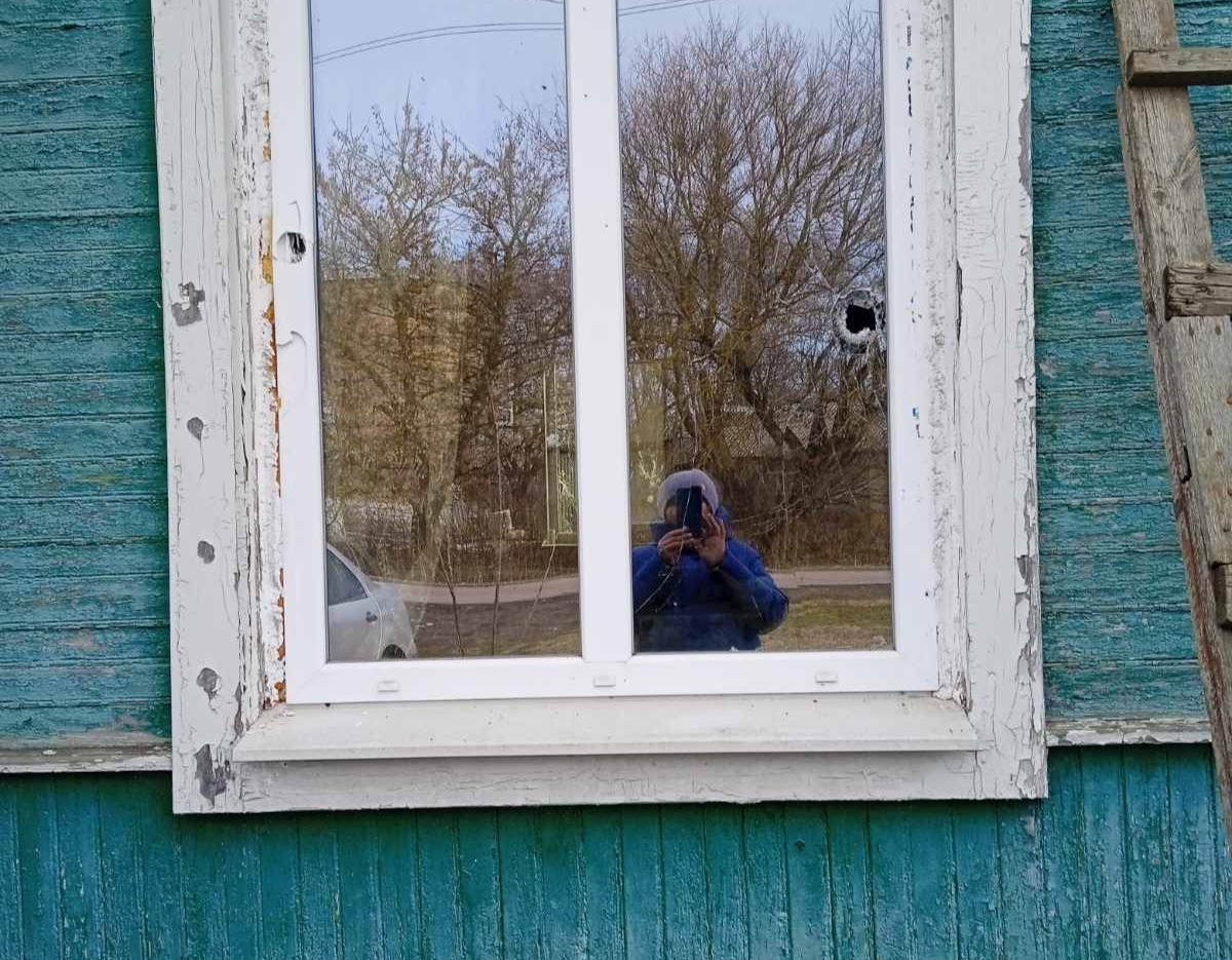 Повибивало вікна в результаті обстрілу