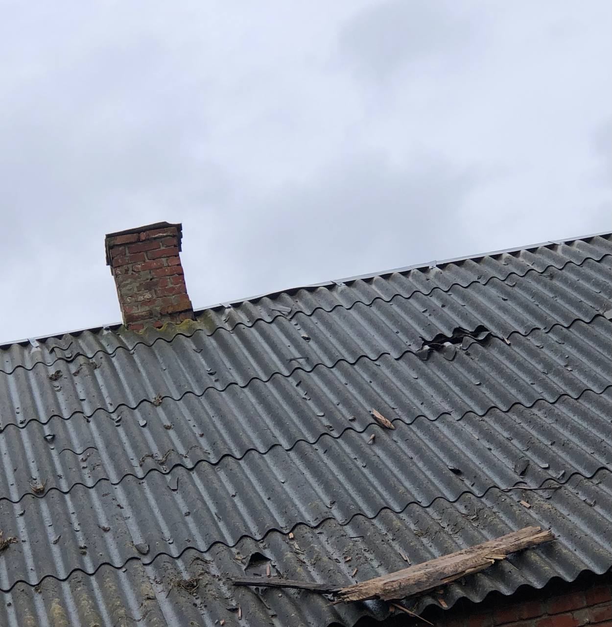 Постраждали гаражі пасажирського перевізника з прикордоння