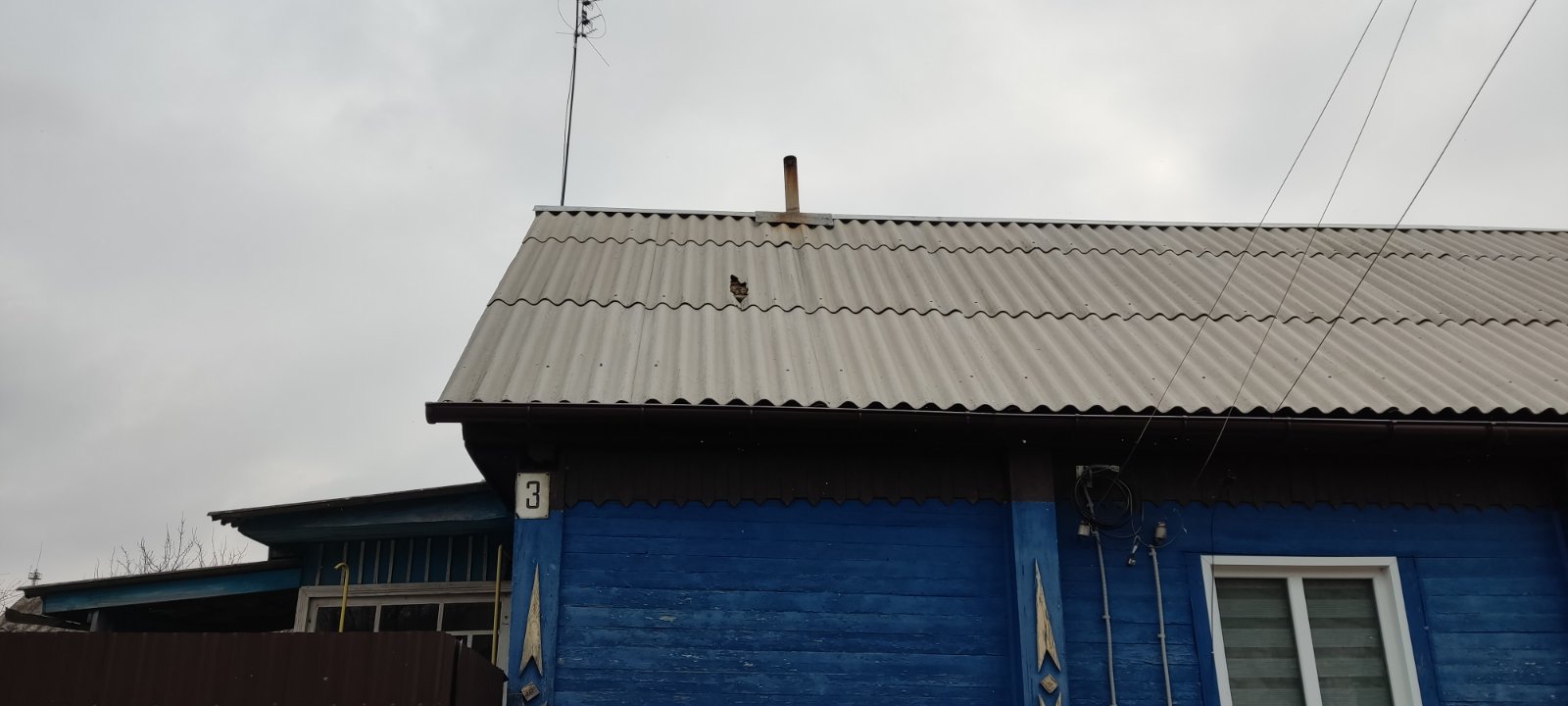 Пошкоджено дах будинку родини з Сумщини