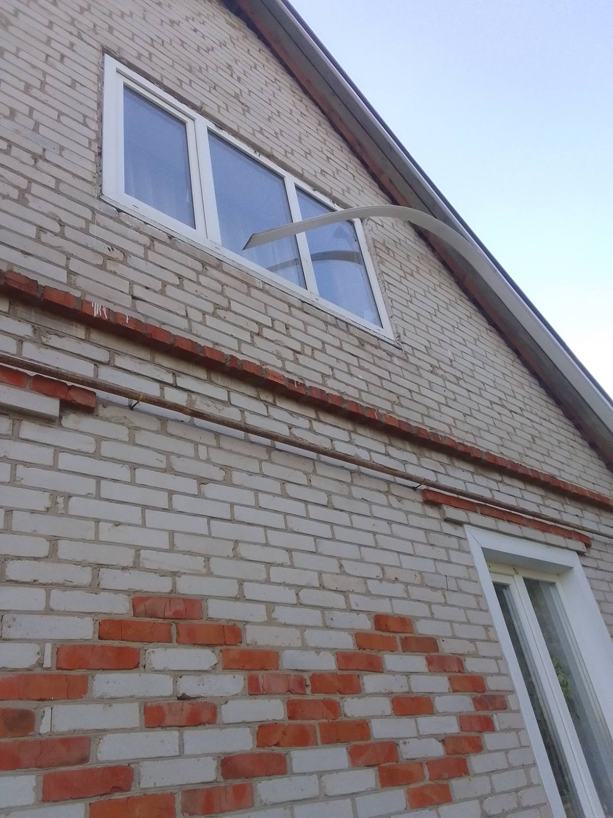 Родина з Середино-Буди потребують допомоги по відновленню житла