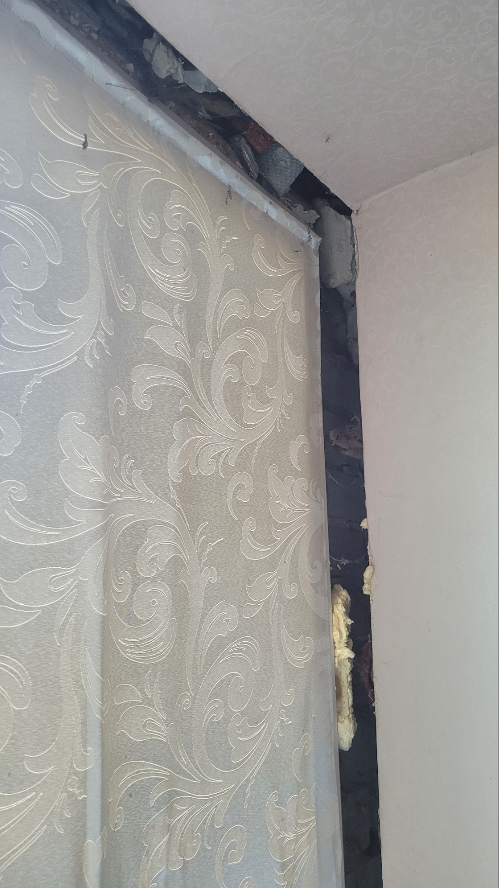 Окупанти зруйнували та розграбували будинок родини з Ізюму