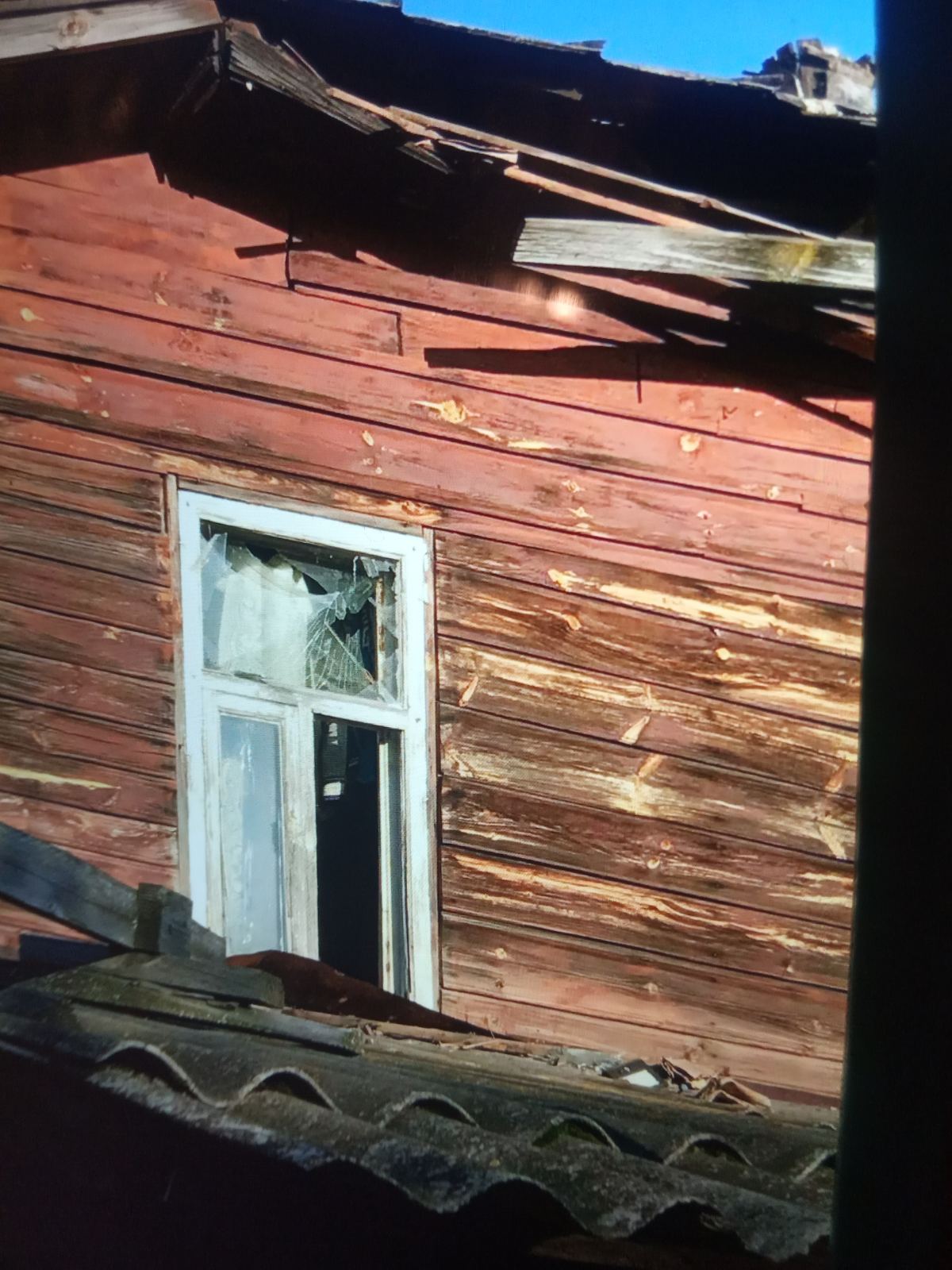 Родина з Середино-Буди потребує допомоги з ремонтом житла 