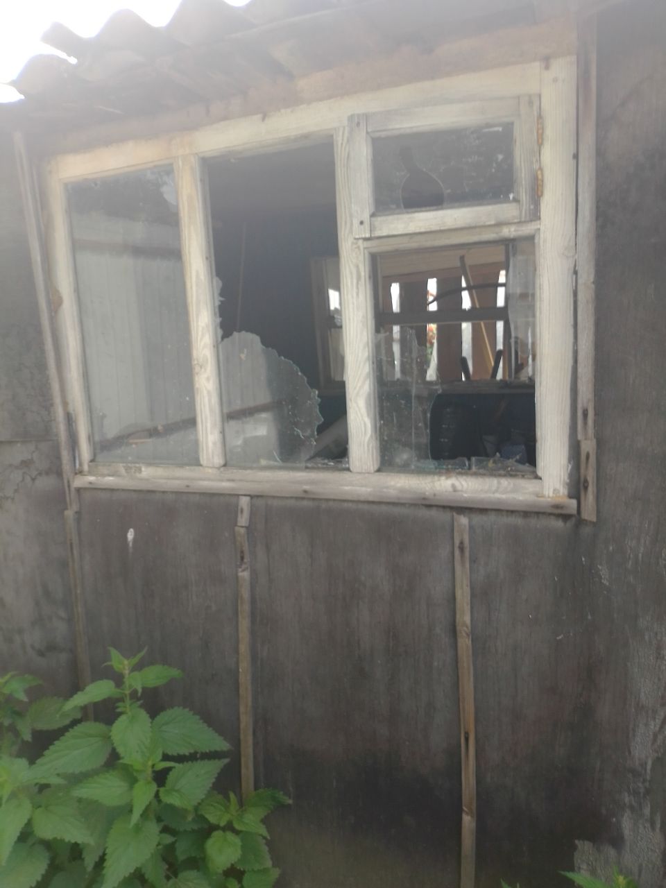 Зруйновано будинок родини військового з маленькою дитиною