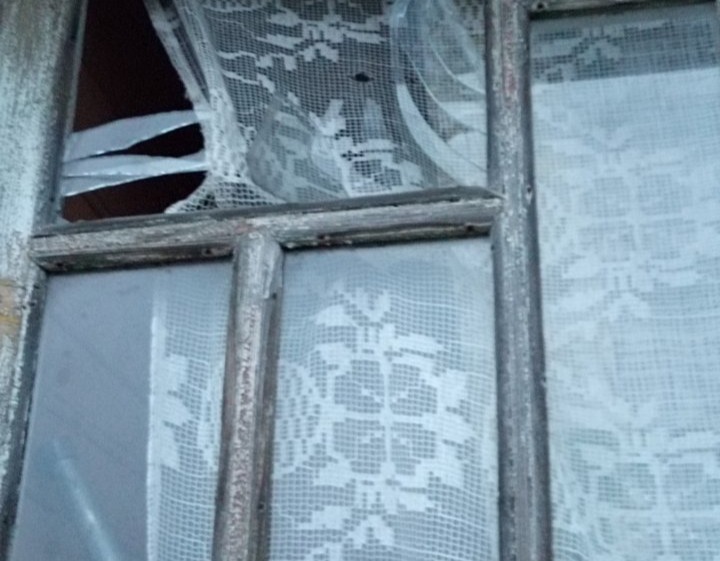 Пенсіонерка із Середино-Буди просить допомоги у відновленні будинку