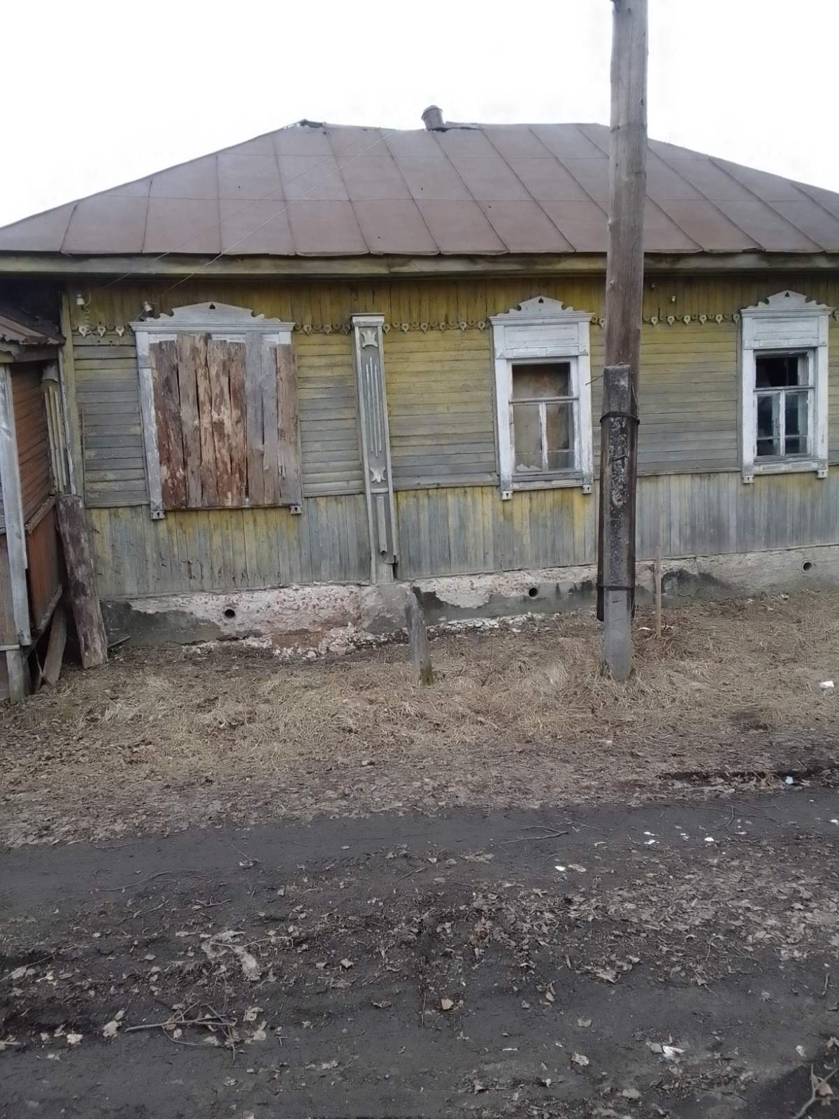 Під час обстрілу жінка отримала поранення