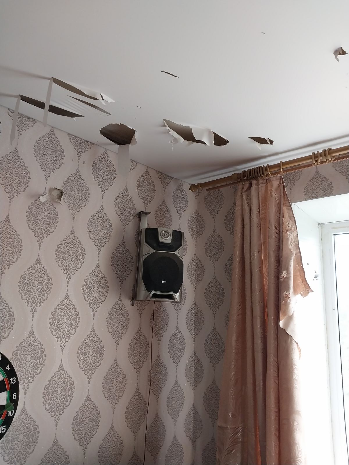 Пенсіонерці з прикордонного міста потрібна допомога із заміною вікон