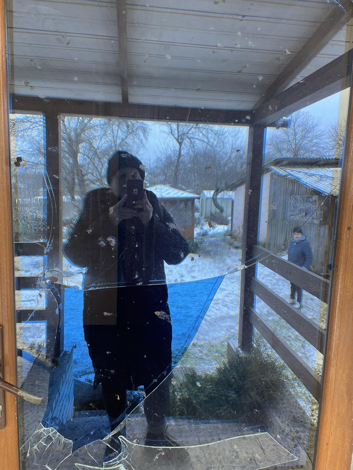 Ворожі обстріли завдали значних пошкоджень будинку родини із Середино-Буди