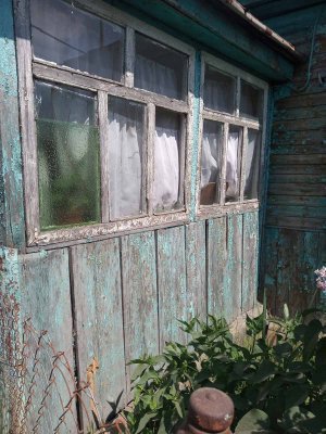 Жінка з інвалідністю просить допомоги