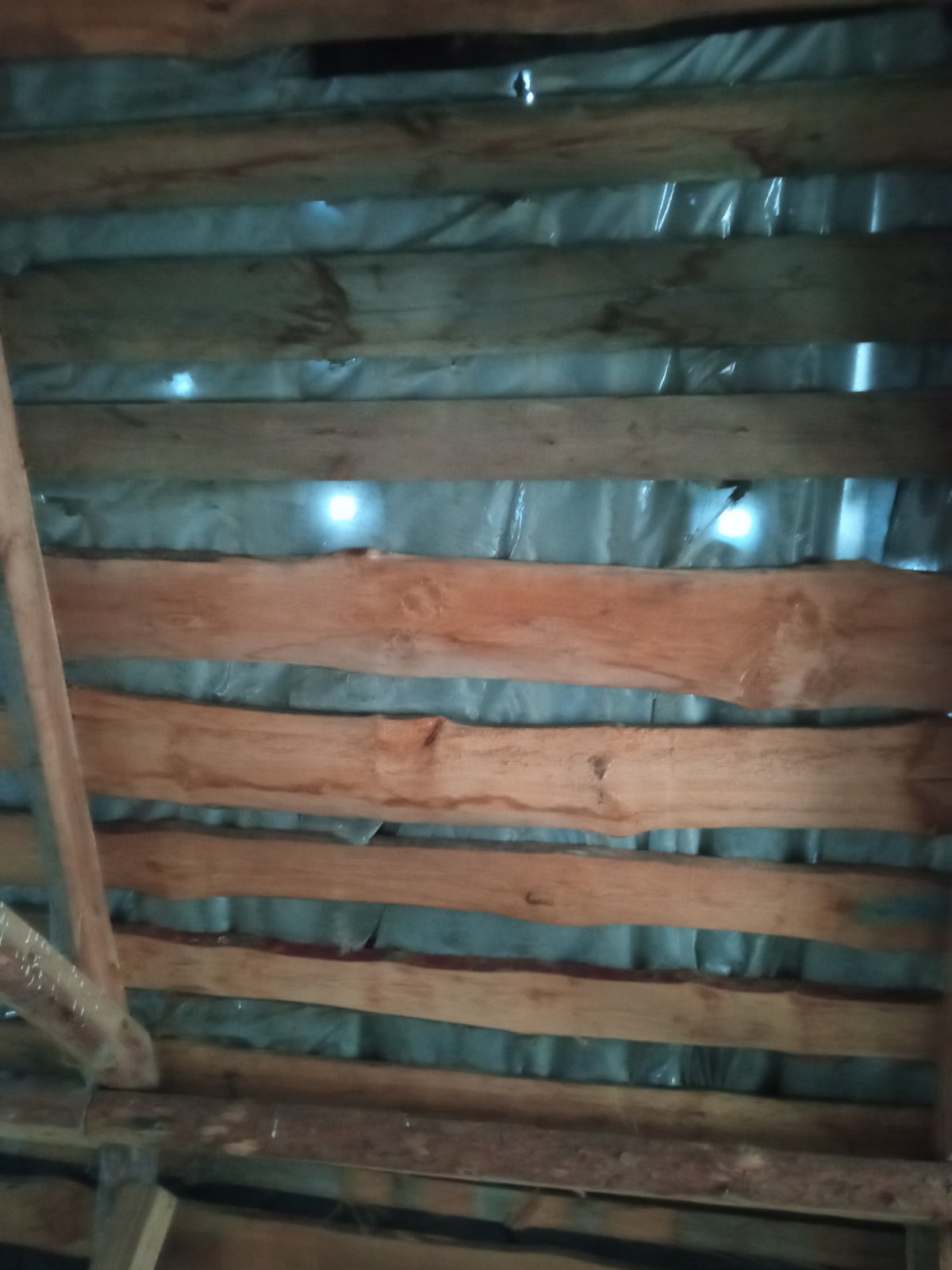 Допоможіть відновити дах в оселі родини з Середино-Буди