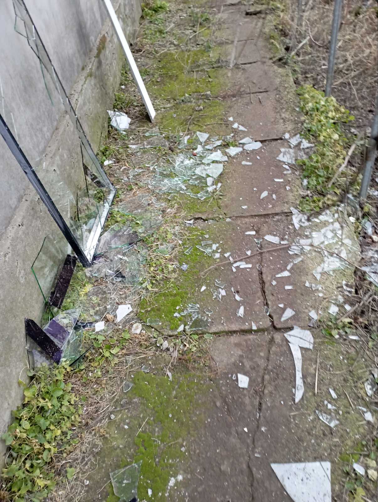 Вщент зруйновано будинок родини з Херсонщини