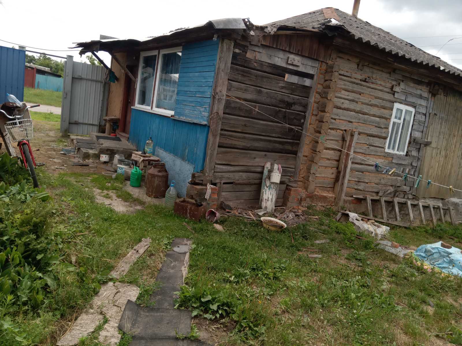 Пошкоджено будинок, який у 100 м від кордону