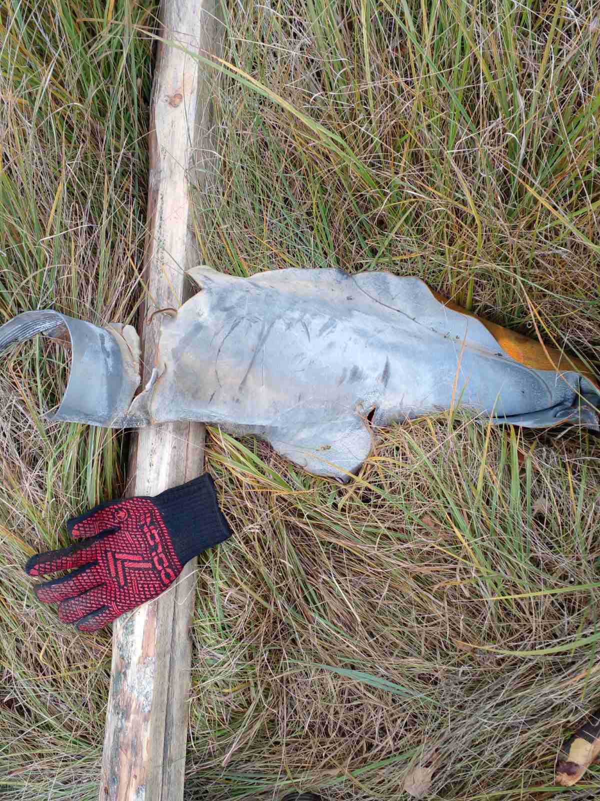 Від ворожого обстрілу зруйновано дім водія швидкої - чоловіку потрібна допомога