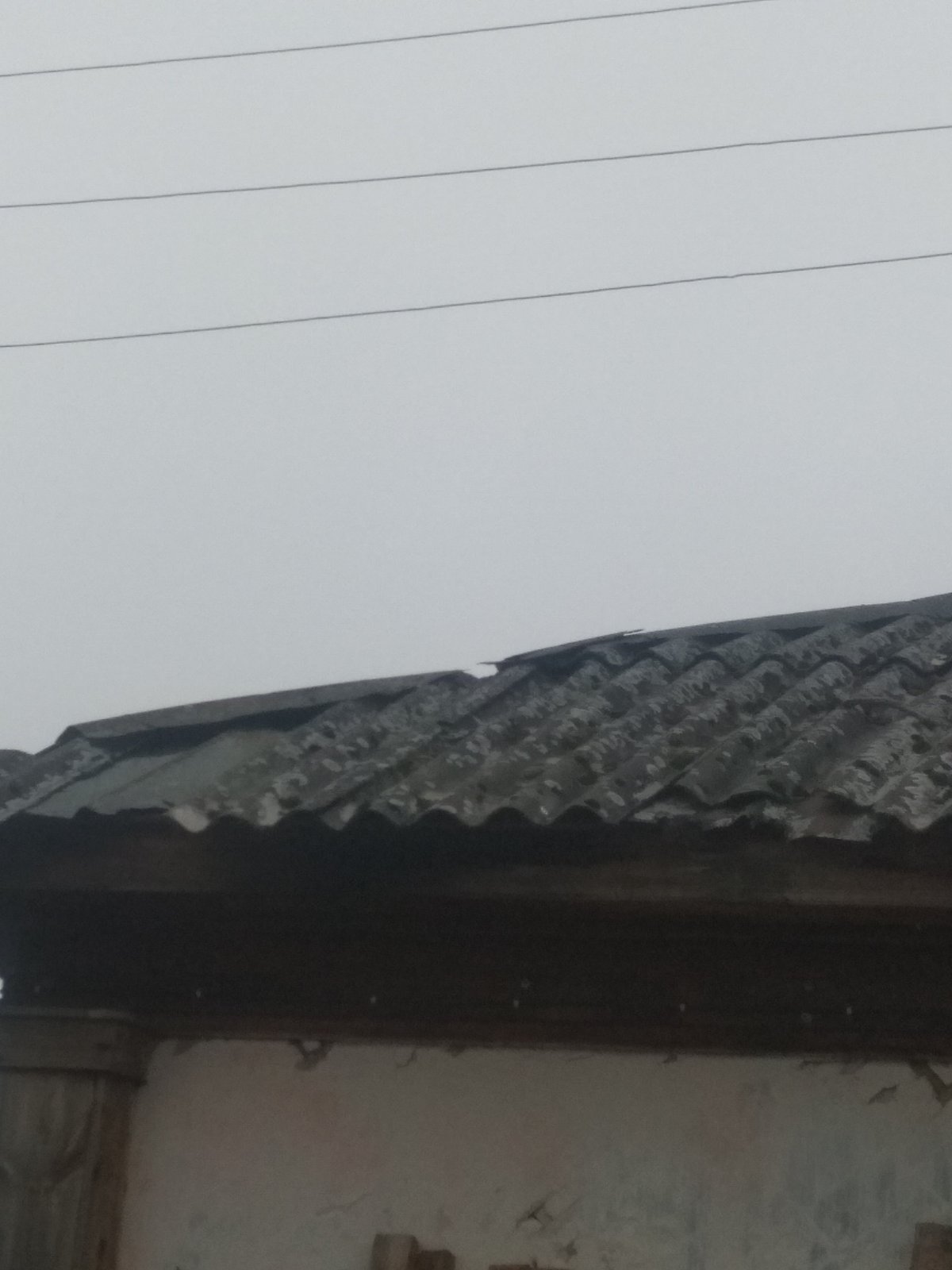 Родина із Середино-Буди потребує допомоги по заміні вікон, дверей та покрівлі