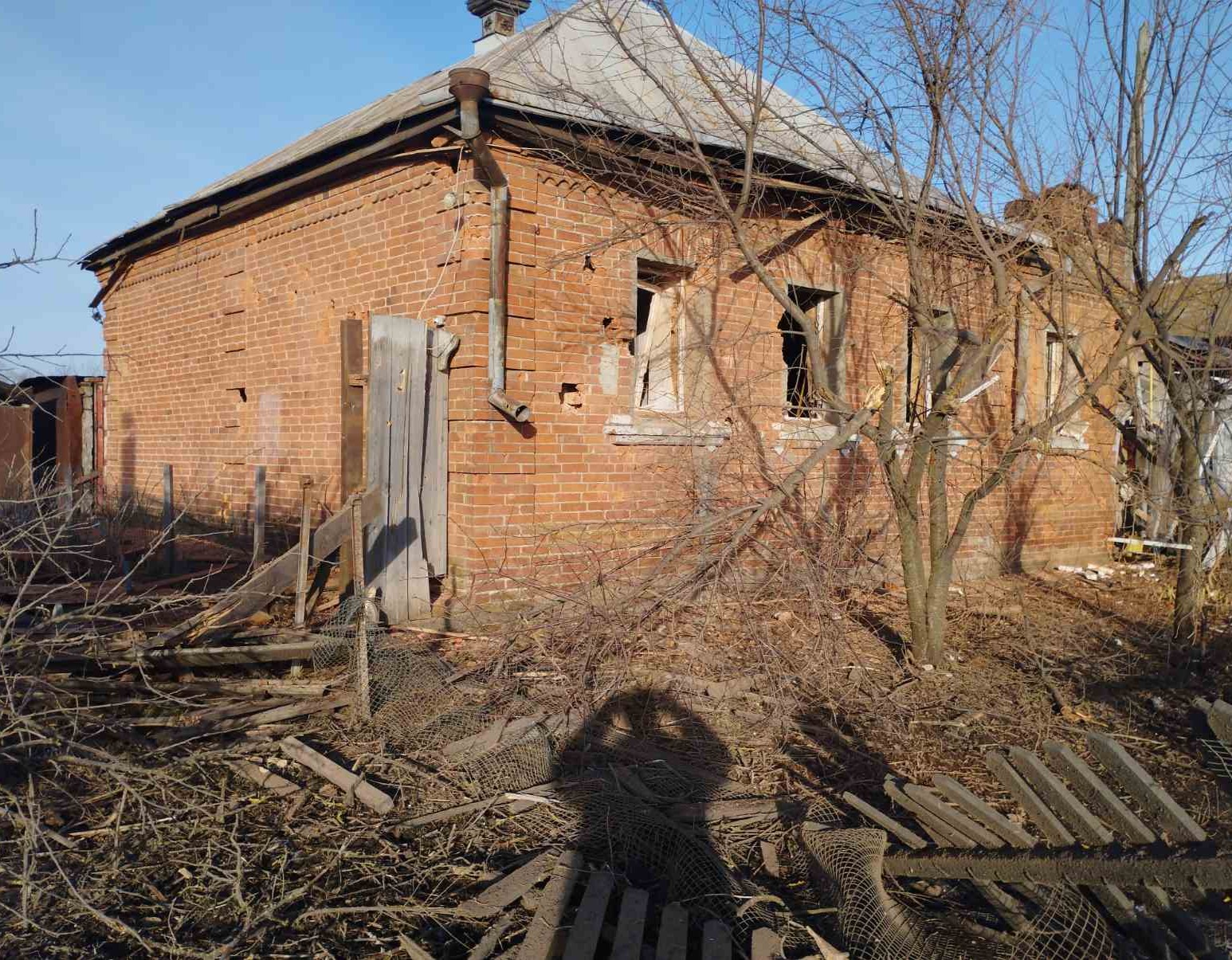 Авіабомба лишила будинка