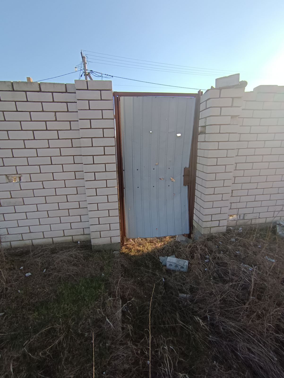 Жінка з Херсонщини під час обстрілу втратила слух та будинок