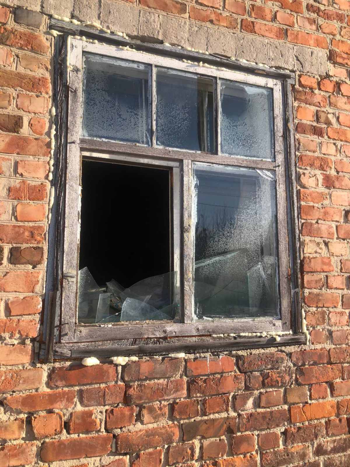 Постраждали гаражі пасажирського перевізника з прикордоння