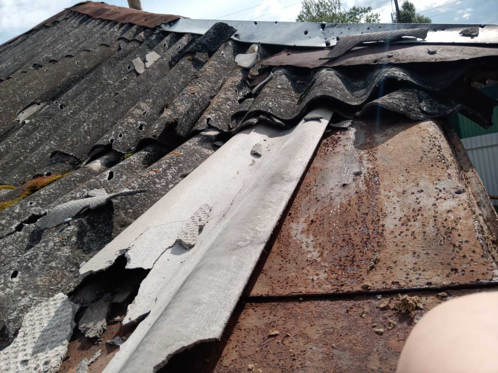 Пошкоджено будинок, який у 100 м від кордону