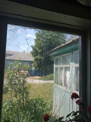 Жінка з інвалідністю просить допомоги