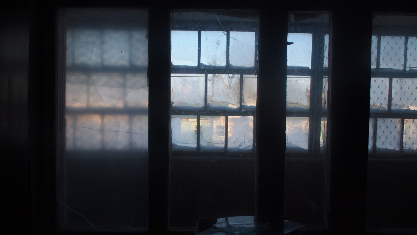 Родина зі Зноб-Новгородського мріє повернутись додому, але не має коштів відремонтувати житло