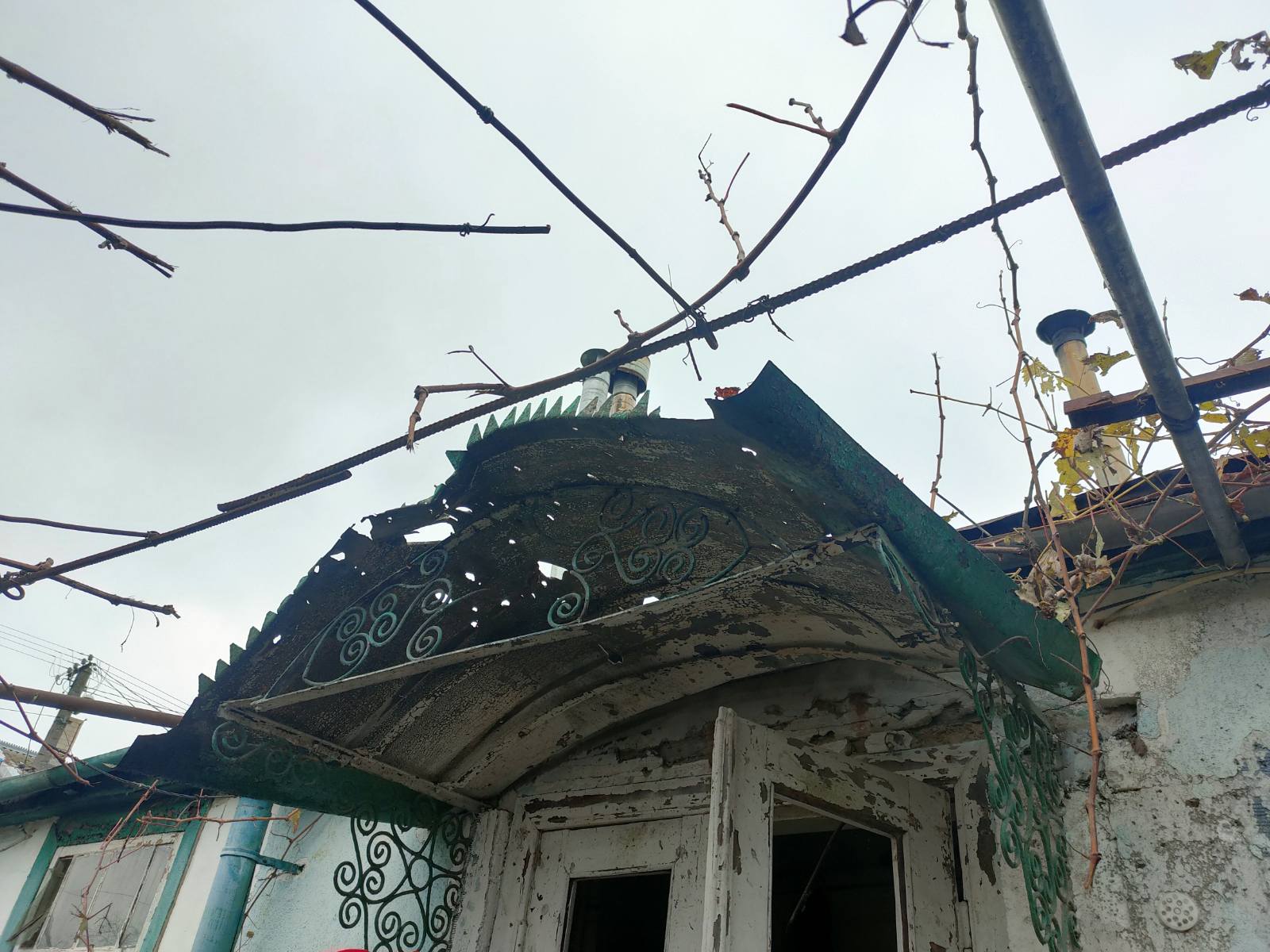 Через війну багатодітна родина з Херсону залишилась без батька та дому