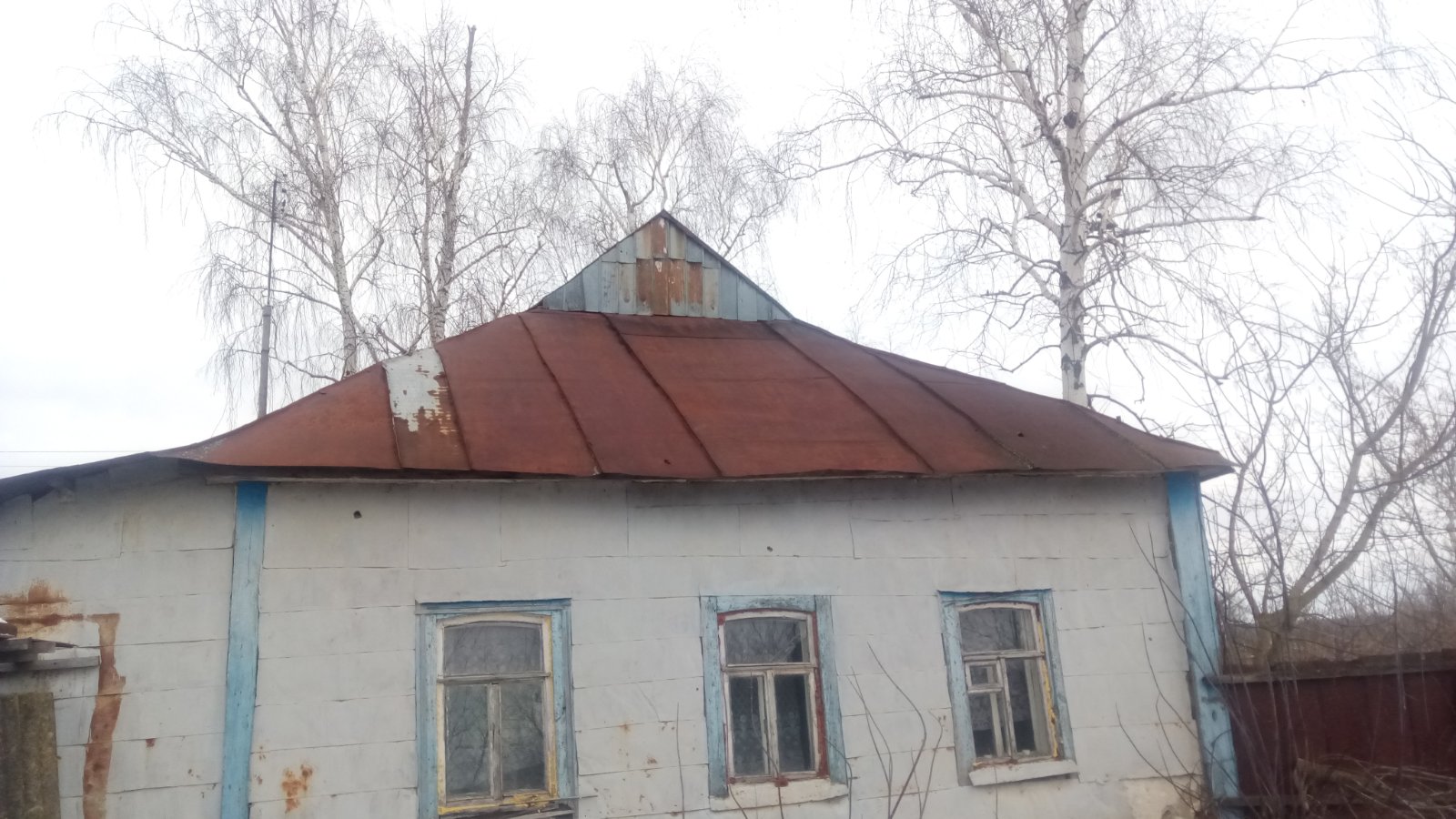 Без вікон та даху - обстріл на Сумщині