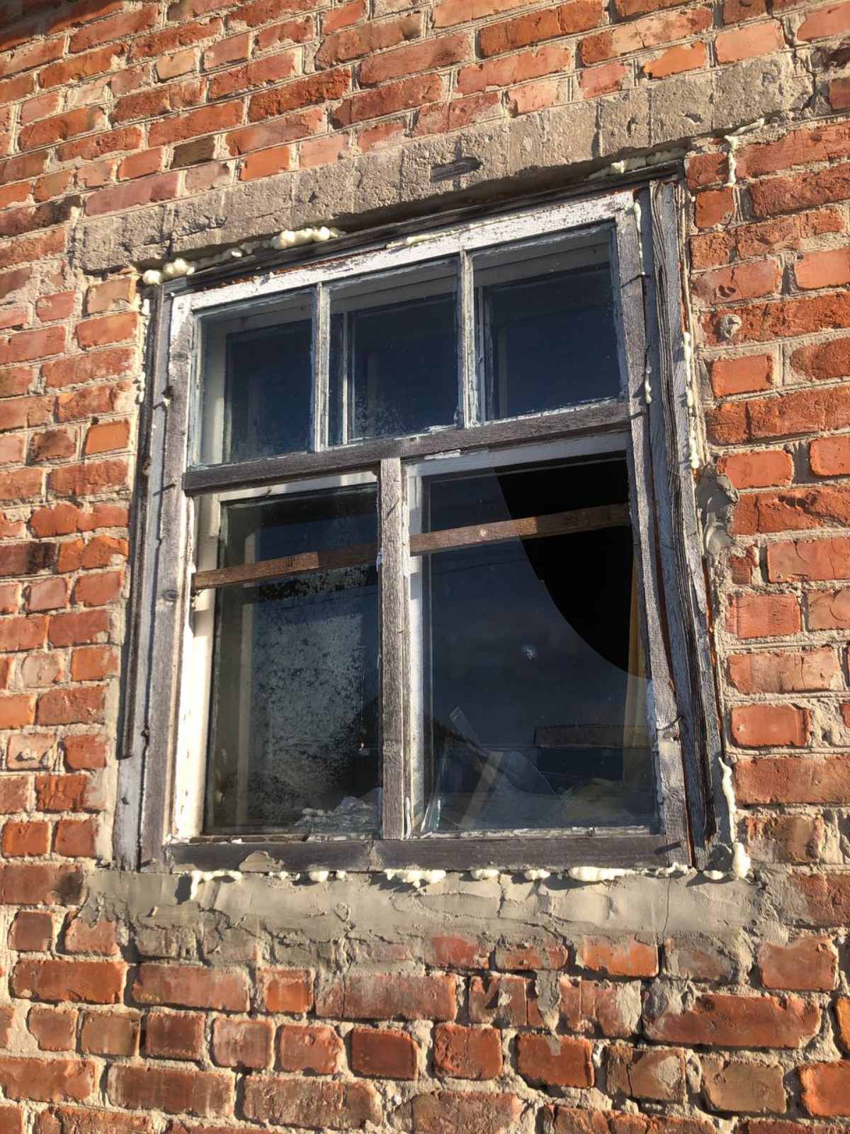 Постраждали гаражі пасажирського перевізника з прикордоння