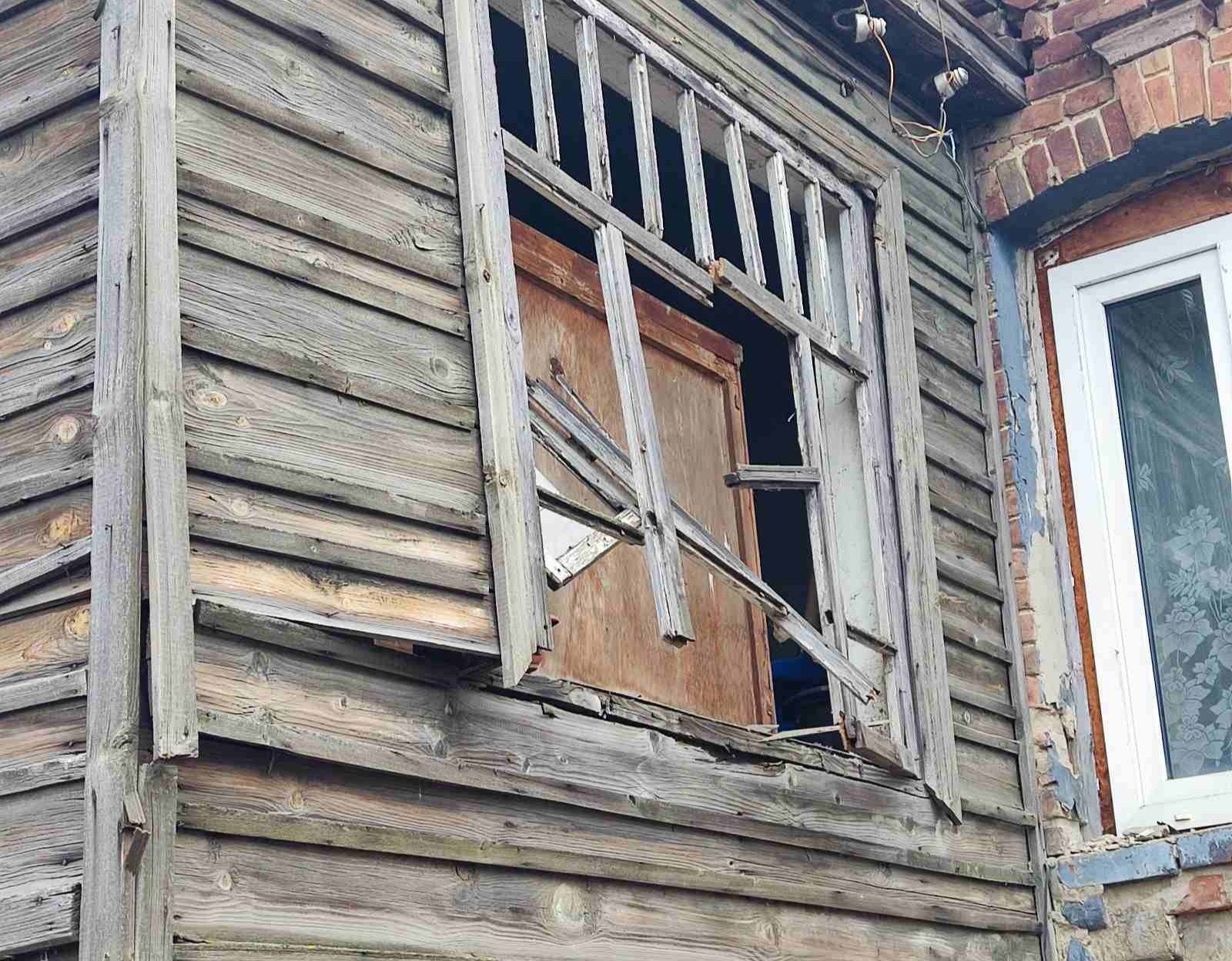 Подружжю пенсіонерів потрібна допомога у відбудові будинку