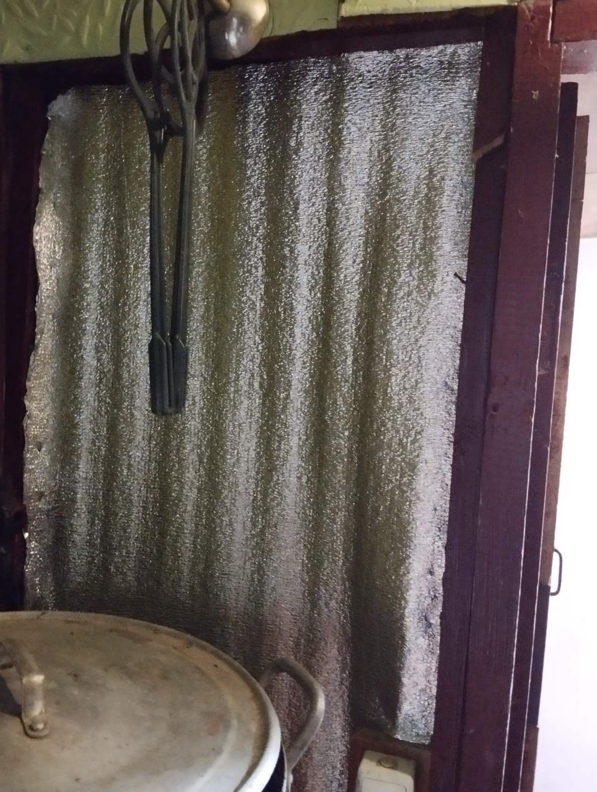 Будинок родини з Донеччини потрапляв під обстріл 3 рази