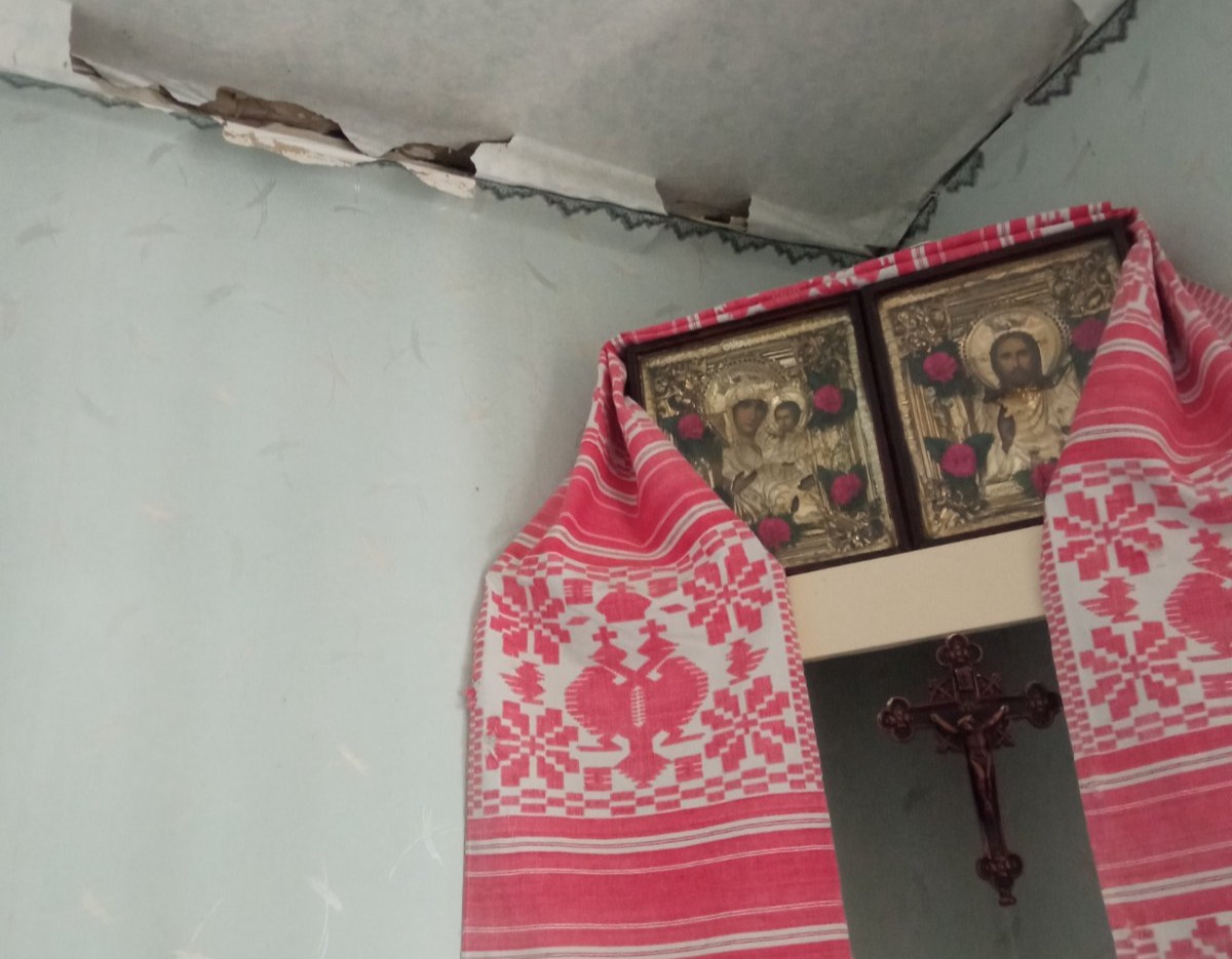 Сім’я із села Попівка, будинок якої постраждав від ракетного обстрілу, потребує допомоги із заміною вікон