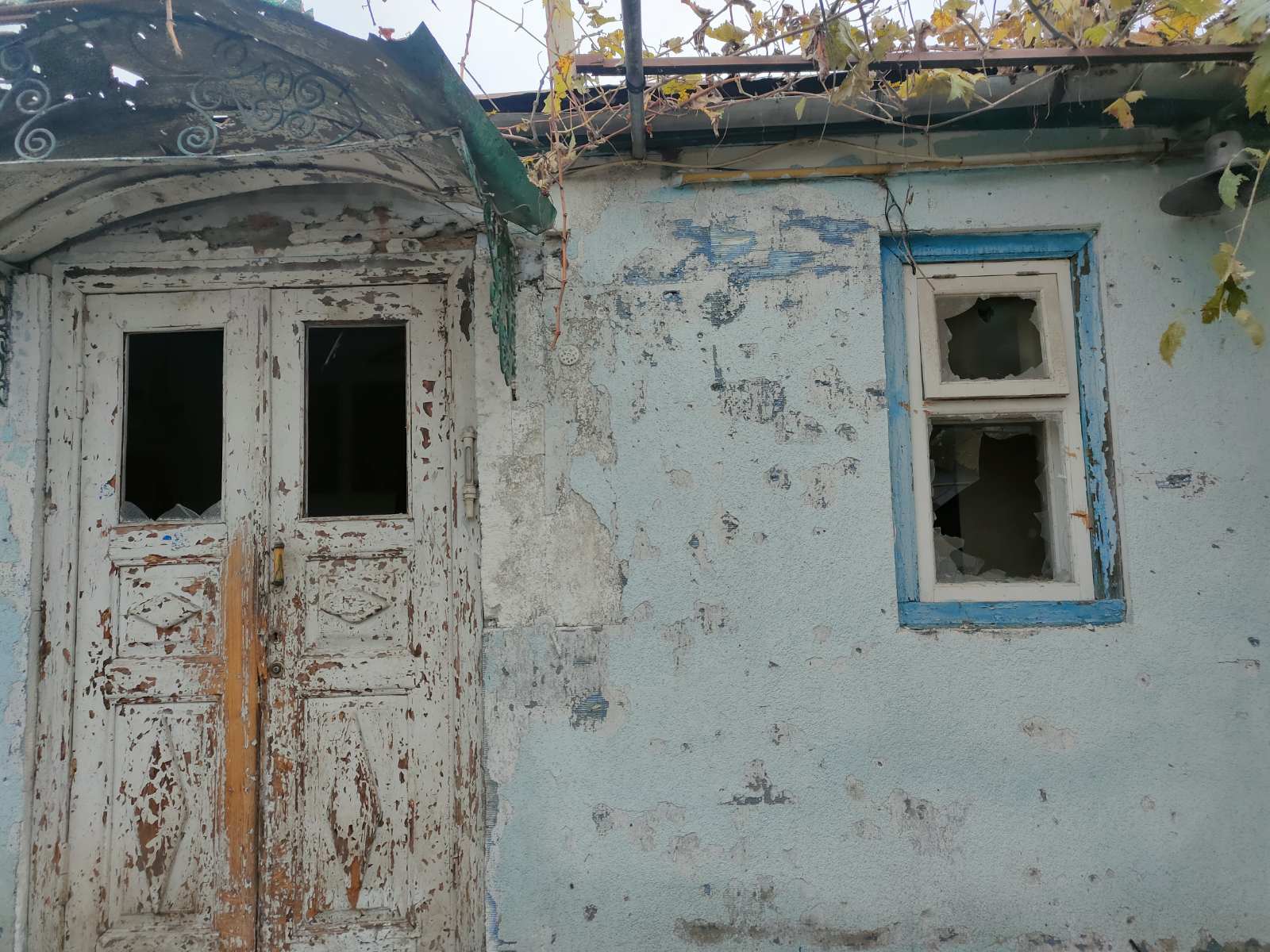 Через війну багатодітна родина з Херсону залишилась без батька та дому