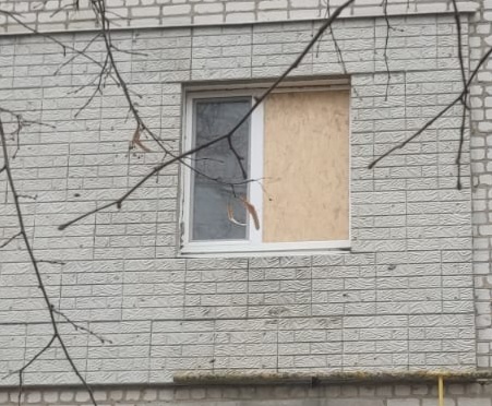 Через черговий обстріл пошкоджено вікна, які вже були замінені